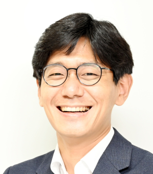 홍제환 사진