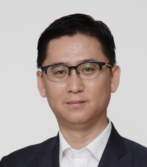 김욱 사진